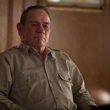 Tommy Lee Jones in un'immagine tratta dal film Emperor