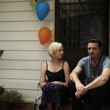 Rectify: Adelaide Clemens con Aden Young in una scena