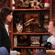 How I Met Your Mother: Cobie Smulders e Frances Conroy nell'episodio The Poker Game