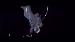 Clip - Gravity