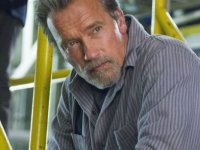 Arnold Schwarzenegger vuole realizzare un sequel di uno dei suoi film, ma è indeciso su quale