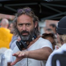 Cani sciolti: il regista Baltasar Kormákur sul set
