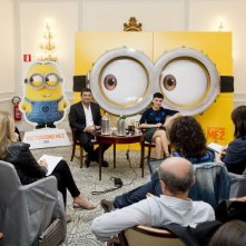 Cattivissimo me 2: Max Giusti e Arisa (doppiatori italiani) durante la conferenza stampa romana del film