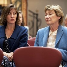 Un castello in Italia: Marisa Borini con Valeria Bruni Tedeschi in una scena