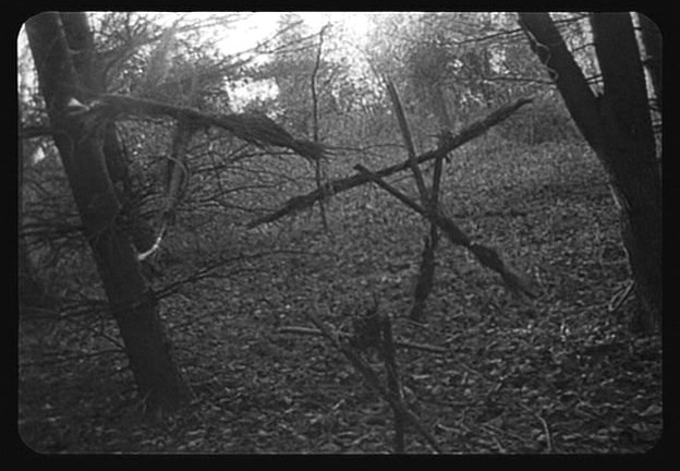 Blair Witch Project - una sequenza del film
