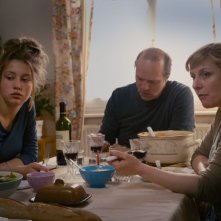 La vita di Adele: Adèle Exarchopoulos in una scena con Aurélien Recoing e Catherine Salée