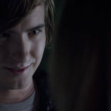 Smiley: Andrew James Allen in una scena del film horror diretto da Michael J. Gallagher