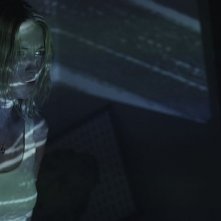 Smiley: Caitlin Gerard in una scena dell'horror