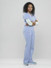 Grey's Anatomy: Jerrika Hinton in una foto promozionale della stagione 10