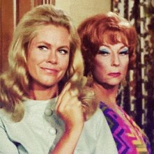 Vita da strega: Elizabeth Montgomery e Agnes Moorehead nella sitcom