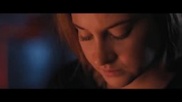 Teaser Trailer Italiano - Divergent