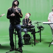 Song'e Napule: Giampaolo Morelli, Ciro Petrone, Franco Ricciardi e Ivan Granatino in una scena