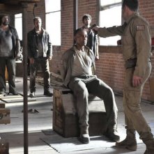 Revolution: Giancarlo Esposito in una scena dell'episodio Love Story