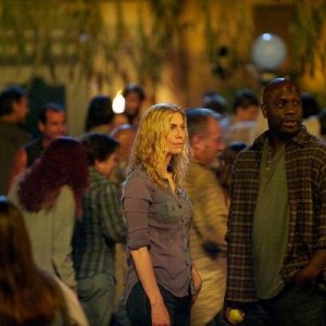 Revolution: Ken Dawson ed Elizabeth Mitchell nell'episodio Patriot Games