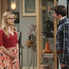 The Big Bang Theory Simon Helberg E Melissa Rauch Nell Episodio The Raiders Minimization 289038