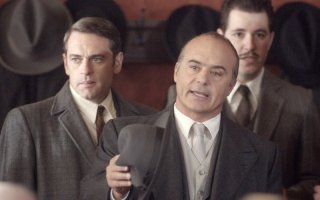 Adriano Olivetti: La forza di un sogno: Luca Zingaretti in una scena della fiction Rai