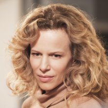 Una grande famiglia 2 - Sonia Bergamasco è Laura