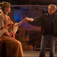 Venere in pelliccia: il regista Roman Polanski sul set con Emmanuelle Seigner