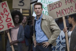 Arrow: Kevin Alejandro nell'episodio Identity