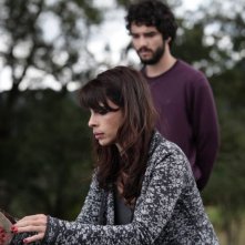 Sheep's Clothing: Maria Ribeiro e Caio Blat in una scena