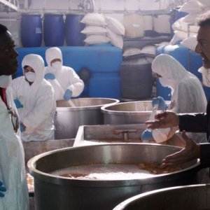 Something Good: Luca Barbareschi in una scena nei panni di Matteo