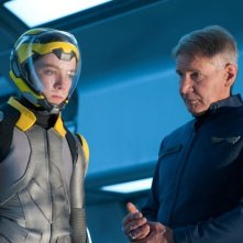 Il gioco di Ender: Harrison Ford con la recluta Asa Butterfield in una scena del film fantascientifico