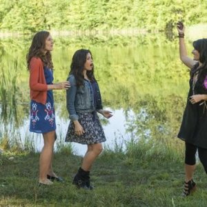 Witches of East End: Madchen Amick, Rachel Boston, Jenna Dewan Tatum nell'ep. Today, I Am a Witch