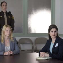 Homeland: Claire Danes, Stephanie J. Block e Jennifer Christa Palmer nell'episodio Game On