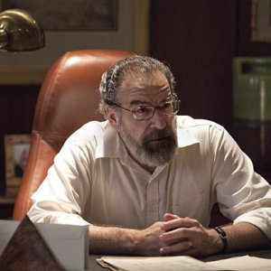 Homeland: Mandy Patinkin nell'episodio Game On