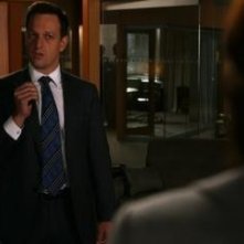 The Good Wife: Josh Charles in una scena dell'episodio Hitting the Fan