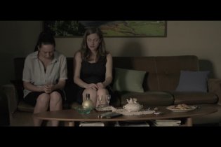 Clip 'Eleni e la sua amica' - Miss Violence