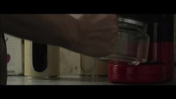 Clip 'Il padre in cucina' - Miss Violence