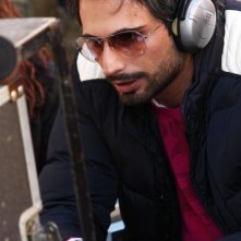 Ho fatto una barca di soldi: il regista Dario Acocella sul set