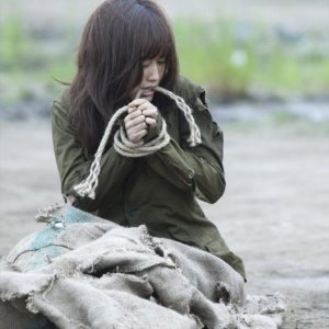 Seventh Code: Atsuko Maeda in una scena del film