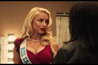 Clip 'Miss San Antonio' - Machete Kills