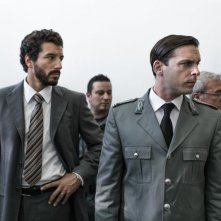 Come il vento: Francesco Scianna con Enrico Silvestrin in una scena