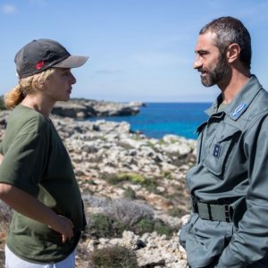 Come il vento: Valeria Golino in una scena del film con Vanni Bramati
