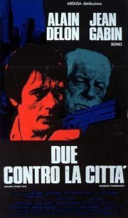 Due contro la città: la locandina del film