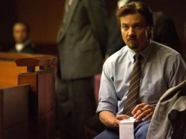 La regola del gioco: Jeremy Renner raccoglie informazioni