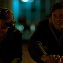 Il mondo fino in fondo: Filippo Scicchitano con Cesare Serra in una scena