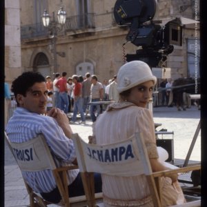 Le vie del signore sono finite: Massimo Troisi e Jo Champa sul set (foto di MARIO TURSI)