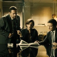 Macarena Gómez in una scena di Las brujas de Zugarramurdi insieme a Secun de la Rosa e Pepón Nieto