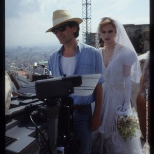 Pensavo fosse amore invece era un calesse: Massimo Troisi e Francesca Neri sul set (foto di MARIO TURSI)