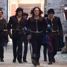 Romeo & Juliet: Ed Westwick nei panni di Tebaldo in una scena