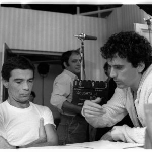 Scusate il ritardo: Massimo Troisi sul set con Franco Acampora (foto di MARIO TURSI)