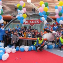 Festival Di Roma 2013 Hostess E Bambini Per Planes Il Film D Animazione Della Disney Sul Red Carpet 291315