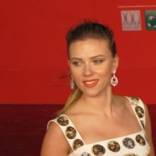 Her Al Festival Di Roma 2013 Scarlett Johansson Sfila Sul Red Carpet Della Kermesse 291536