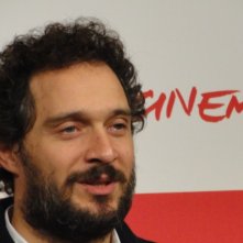 Il venditore di medicine: l'attore Claudio Santamaria posa a Roma 2013