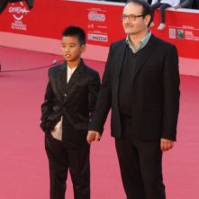 Se chiudo gli occhi non sono più qui: il regista Vittorio Moroni e Kim De Quilla sfilano sul tappeto rosso di Roma 2013