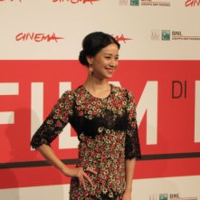 Blue Sky Bones: la bella Ni Hongjie al Festival di Roma 2013 vestita da Dolce e Gabbana